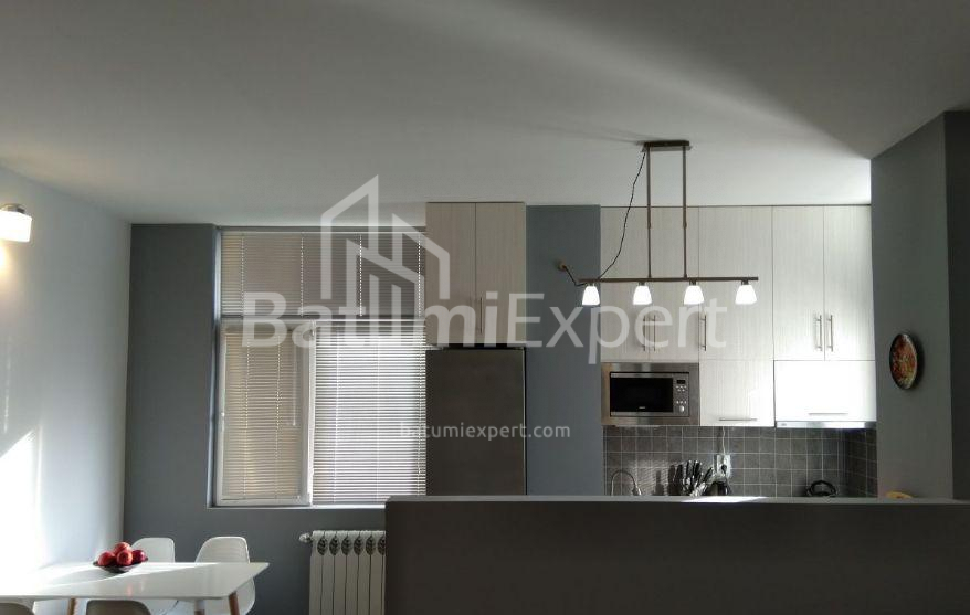 Daire 80 m² Daire - Alexandra Puşkin, Batumi, Gürcistan
