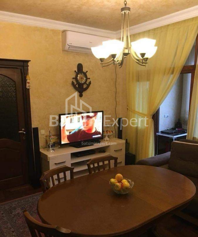 Daire 75 m² Daire - Sülaberidze, Batumi, Gürcistan
