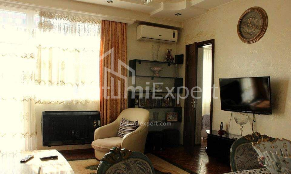 Daire 84 m² Daire - Demeter Tavdadebuli, Batumi, Gürcistan