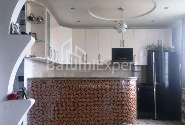 Daire 84 m² Daire - Yurievskaya, Batumi, Gürcistan