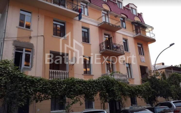 Daire 93 m² Daire - Ekvtime Takaishvili, Batumi, Gürcistan