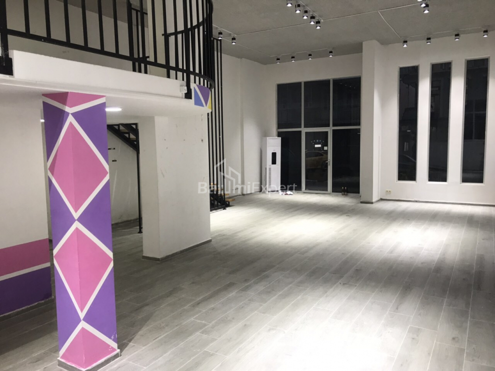 Ofis 130 m² Daire - Ekvtime Takaishvili, Batumi, Gürcistan
