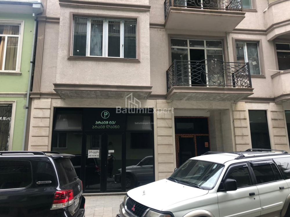 Daire 69.5 m² Daire - David Kdiaşvili, Batumi, Gürcistan