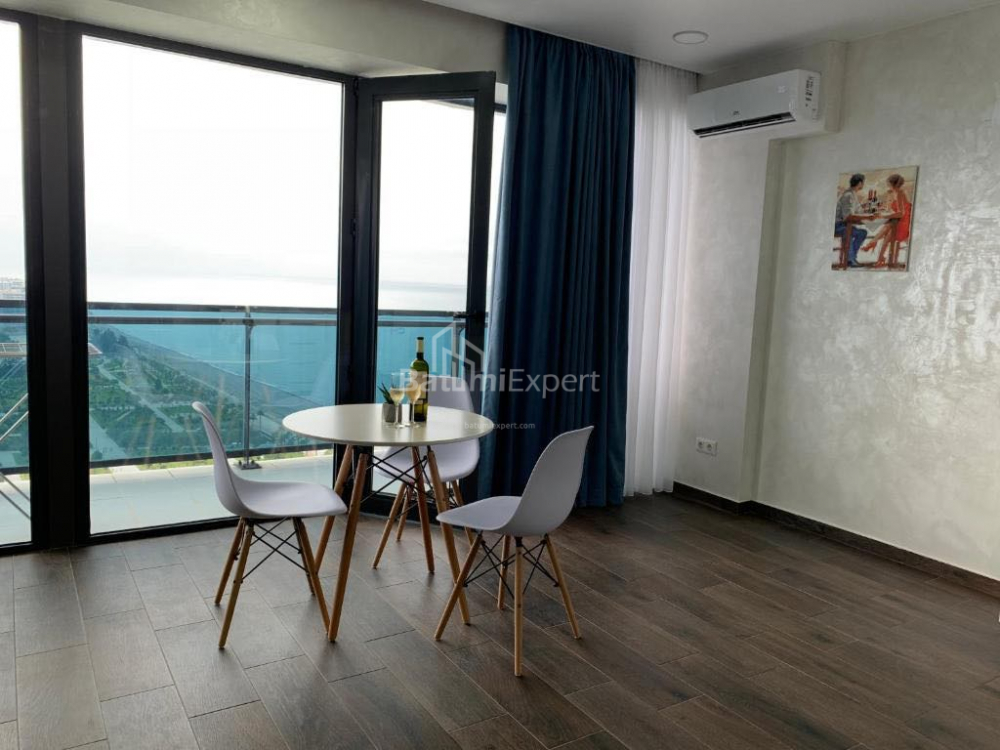 Daire 60 m² Daire - Şerif Khimshiashvili, Batumi, Gürcistan