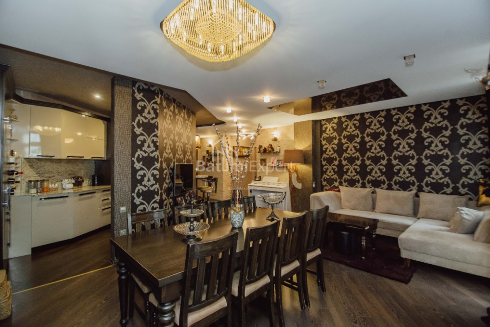 Daire 108 m² Daire - Yusuf Kobaladze, Batumi, Gürcistan