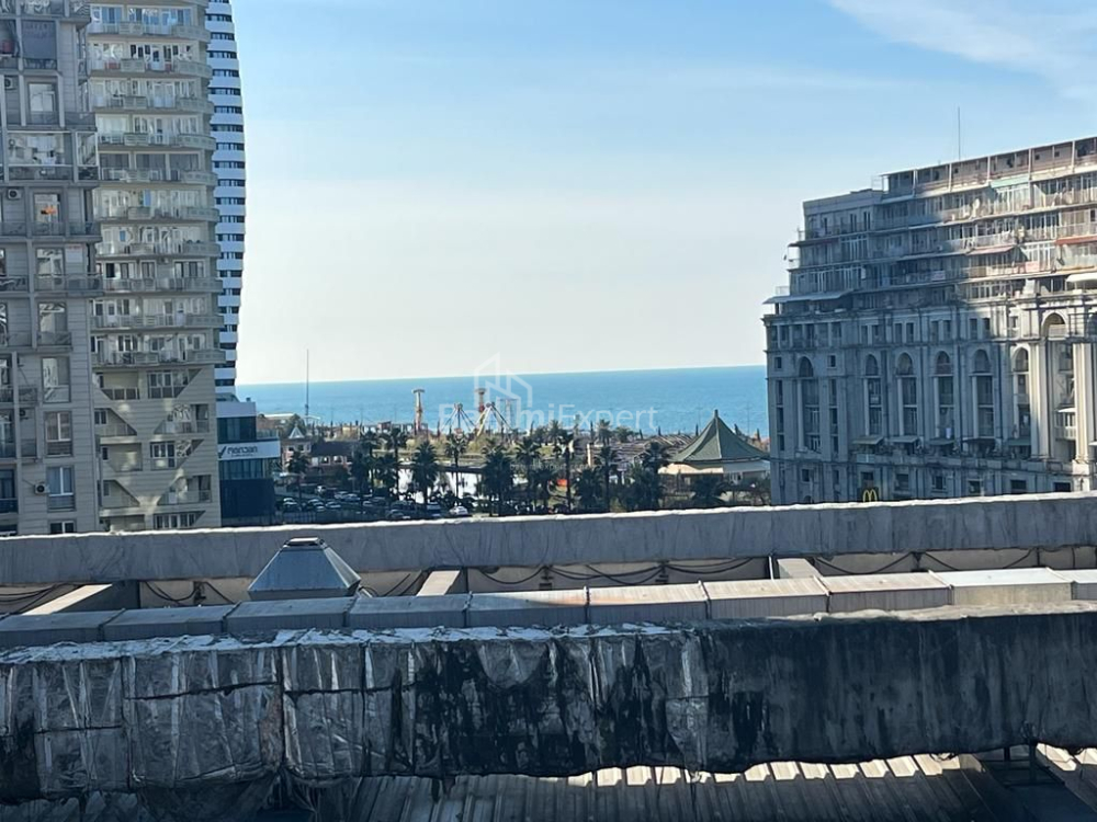 Daire 326.5 m² Daire - Zuraba Gorgiladze, Batumi, Gürcistan