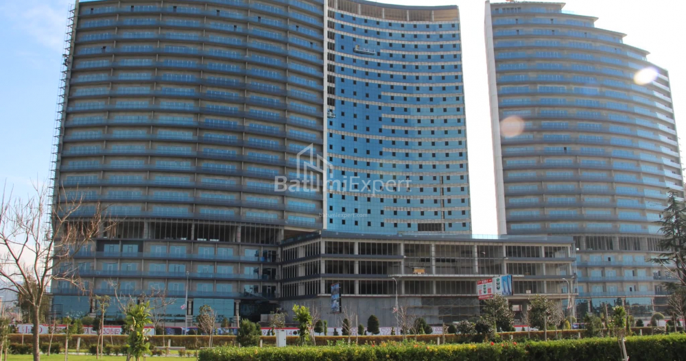 Daire 88.35 m² Daire - Lech ve Maria Kachinsky, Batumi, Gürcistan