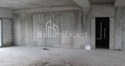Daire 172.82 m² Daire - Lech ve Maria Kachinsky, Batumi, Gürcistan