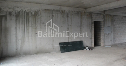 Daire 172.82 m² Daire - Lech ve Maria Kachinsky, Batumi, Gürcistan