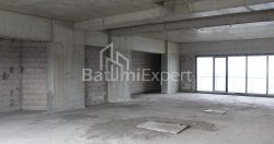 Daire 2-oda 173.2 m² - Lech ve Maria Kachinsky, Batumi