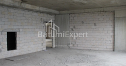 Daire 75.89 m² Daire - Lech ve Maria Kachinsky, Batumi, Gürcistan