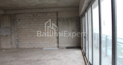 Daire 173.55 m² Daire - Lech ve Maria Kachinsky, Batumi, Gürcistan