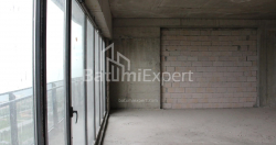 Daire 2-oda 76.1 m² - Lech ve Maria Kachinsky, Batumi