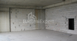 Daire 2-oda 76.1 m² - Lech ve Maria Kachinsky, Batumi