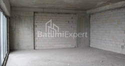 Daire 2-oda 76.1 m² - Lech ve Maria Kachinsky, Batumi