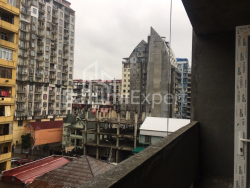 Daire 1-oda 70.4 m² - Vakhtang Gorgasali, Batumi
