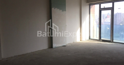 Daire 47.65 m² Daire - Lech ve Maria Kachinsky, Batumi, Gürcistan