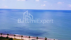 Emlak inşaat halinde 70.5 m² Daire - Lech ve Maria Kachinsky, Batumi, Gürcistan