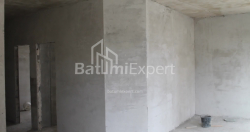 Daire 74.8 m² Daire - Lech ve Maria Kachinsky, Batumi, Gürcistan