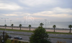 Daire 49 m² Daire - Şerif Khimshiashvili, Batumi, Gürcistan