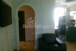 Daire 3-oda 80 m² - Şalva Inasaridze, Batumi