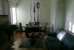 Daire 3-oda 80 m² - Şalva Inasaridze, Batumi