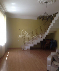 Daire 130 m² Daire - Kral Parnavaz, Batumi, Gürcistan