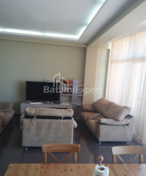 Daire 77 m² Daire - Yurievskaya, Batumi, Gürcistan