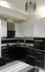 Daire 7-oda 130 m² - Şerif Khimshiashvili, Batumi