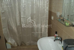 Daire 70 m² Daire - Şerif Khimshiashvili, Batumi, Gürcistan