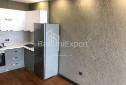Daire 2-oda 60 m² - Niko Pirosmani, Batumi