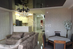 Daire 4-oda 112 m² - Şerif Khimshiashvili, Batumi