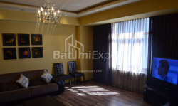 Daire 3-oda 84 m² - İlya Çavçavadze, Batumi