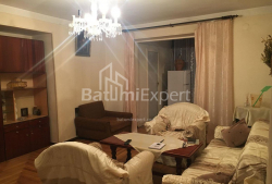 Daire 4-oda 125 m² - Rustaveli, Batumi