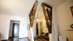Daire 4-oda 93 m² - Vakhtang Gorgasali, Batumi