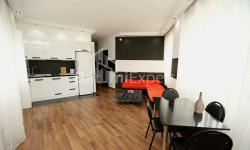 Daire 83 m² Daire - Zuraba Gorgiladze, Batumi, Gürcistan