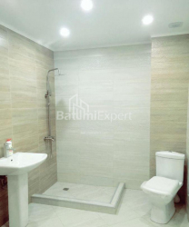 Daire 88 m² Daire - Şerif Khimshiashvili, Batumi, Gürcistan