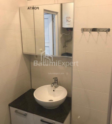 Daire 55 m² Daire - Yurievskaya, Batumi, Gürcistan