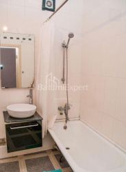 Daire 95 m² Daire - Vakhtang Gorgasali, Batumi, Gürcistan