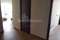Daire 92 m² Daire - Yurievskaya, Batumi, Gürcistan