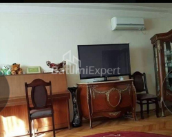 Daire 62 m² Daire - Mihail Lermontov, Batumi, Gürcistan