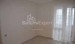 Daire 86 m² Daire - Yurievskaya, Batumi, Gürcistan