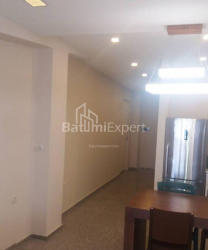 Daire 92 m² Daire - Zuraba Gorgiladze, Batumi, Gürcistan