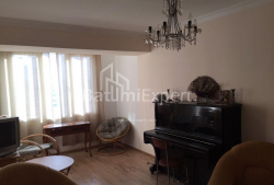 Daire 2-oda 68 m² - Zuraba Gorgiladze, Batumi