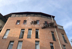 Daire 84 m² Daire - Yurievskaya, Batumi, Gürcistan