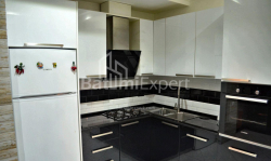 Daire 70 m² Daire - Şerif Khimshiashvili, Batumi, Gürcistan