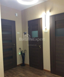 Daire 143 m² Daire - Şerif Khimshiashvili, Batumi, Gürcistan