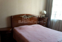 Daire 80 m² Daire - Yurievskaya, Batumi, Gürcistan