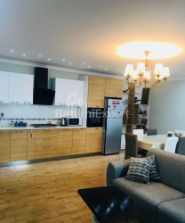 Daire 147 m² Daire - Şerif Khimshiashvili, Batumi, Gürcistan