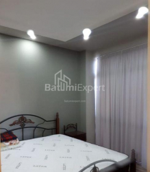 Daire 2-oda 72 m² - Mihail Lermontov, Batumi